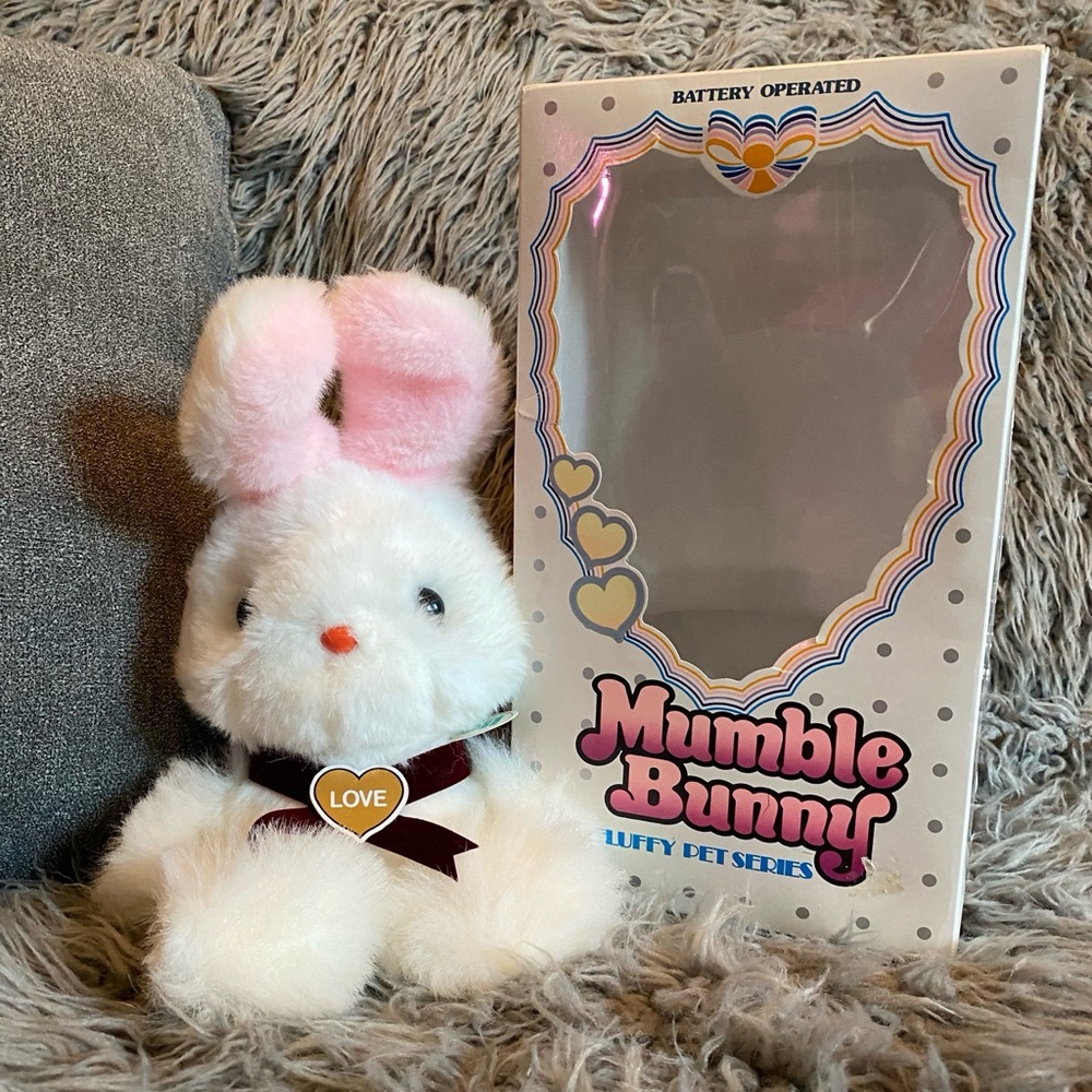 Iwaya White Bunny Rabbit Plush Mumble Fluffy Pet Series Vintage Easter Works